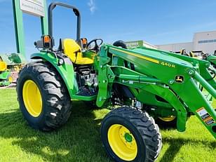 Main image John Deere 4052M 1