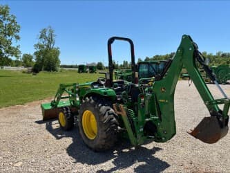 Image of John Deere 4052M equipment image 4