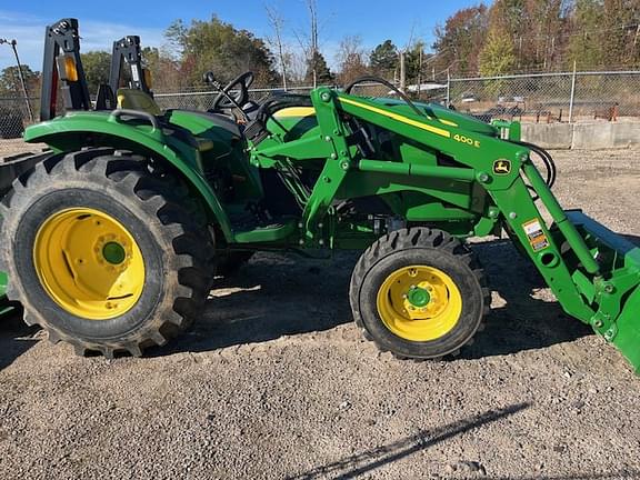 Image of John Deere 4052M equipment image 2