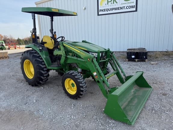 Image of John Deere 4052M equipment image 1