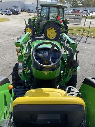 Image of John Deere 4052M equipment image 2