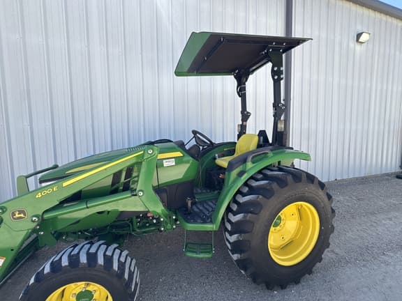 Image of John Deere 4052M equipment image 1