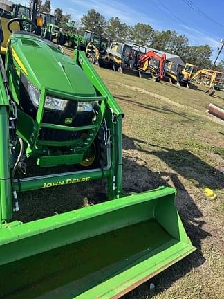 Image of John Deere 4052M equipment image 1