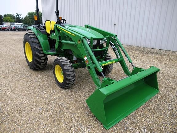 Image of John Deere 4052M equipment image 1