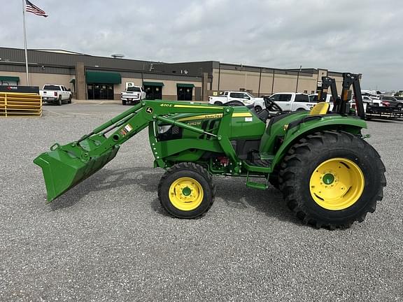Image of John Deere 4052M equipment image 1