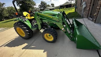 Main image John Deere 4052M