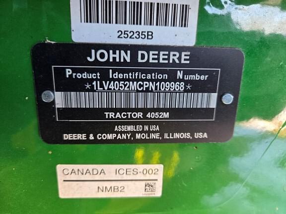 Image of John Deere 4052M equipment image 2