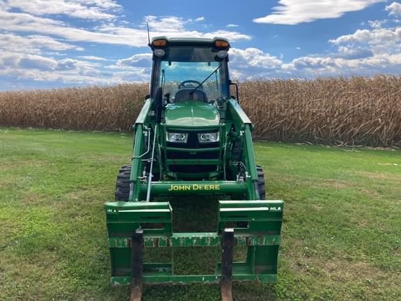 Image of John Deere 4052R equipment image 1