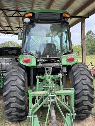 Image of John Deere 4052R equipment image 3