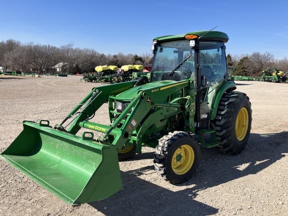 Image of John Deere 4052R Primary image
