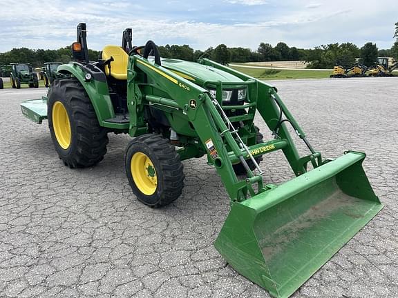 Image of John Deere 4052R equipment image 3