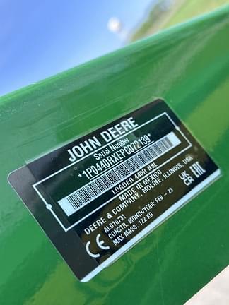 Image of John Deere 4052R equipment image 3