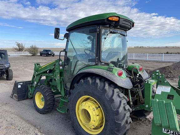 Image of John Deere 4052R equipment image 2