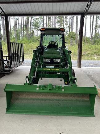 Image of John Deere 4052R equipment image 2