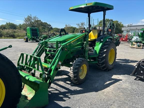 Image of John Deere 4052R Primary image