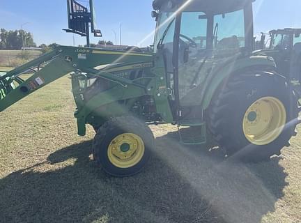 Image of John Deere 4052R Primary image