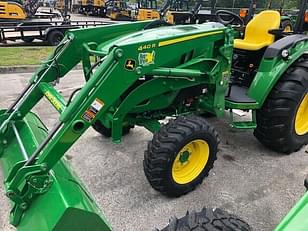 Main image John Deere 4052R 9