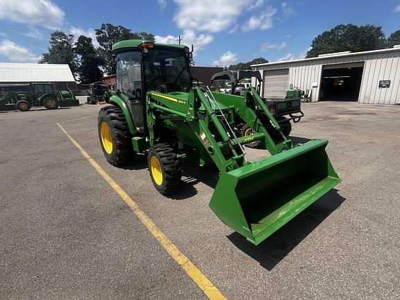 Image of John Deere 4052R equipment image 1