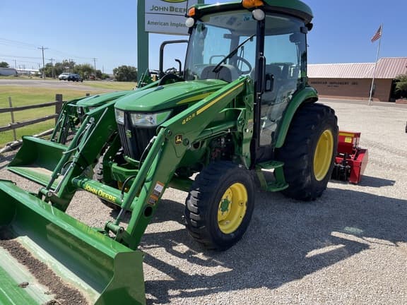 Image of John Deere 4052R equipment image 3