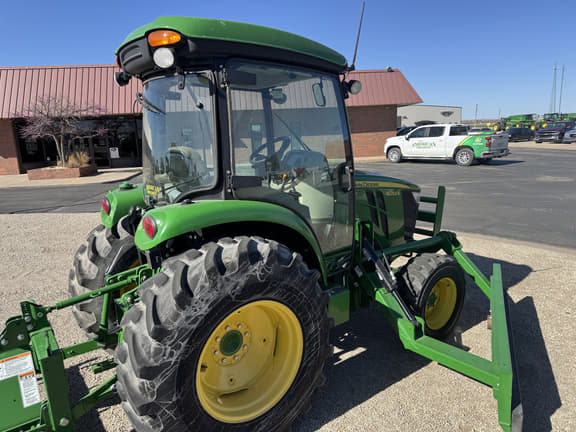 Image of John Deere 4052R equipment image 2