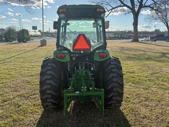 Image of John Deere 4052R equipment image 3