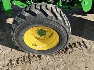 Main image John Deere 4066M 12