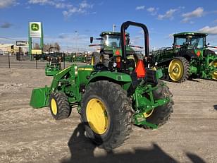 Main image John Deere 4066M 1