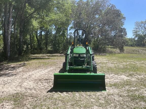 Image of John Deere 4066M equipment image 2