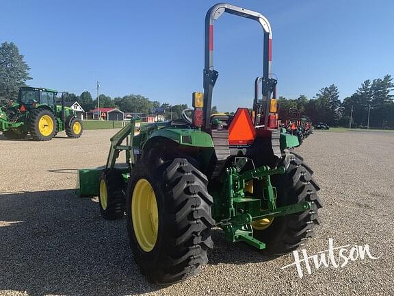 Image of John Deere 4066M equipment image 1