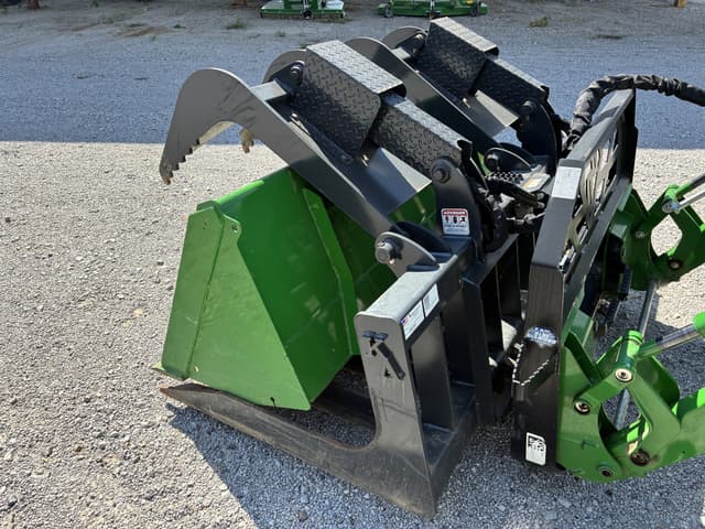 Image of John Deere 4066M equipment image 1