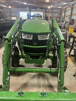 Image of John Deere 4066M equipment image 1