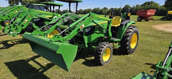 Image of John Deere 4066M equipment image 1