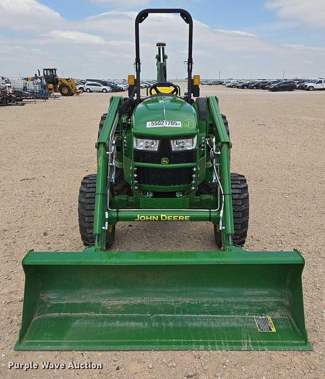 Image of John Deere 4066M equipment image 1