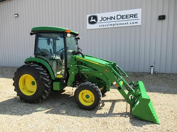 Image of John Deere 4066R Primary image