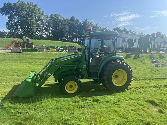 Image of John Deere 4066R equipment image 1