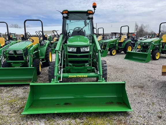 Image of John Deere 4066R equipment image 2