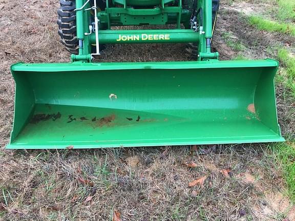 Image of John Deere 4066R equipment image 3