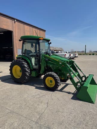 Main image John Deere 4066R