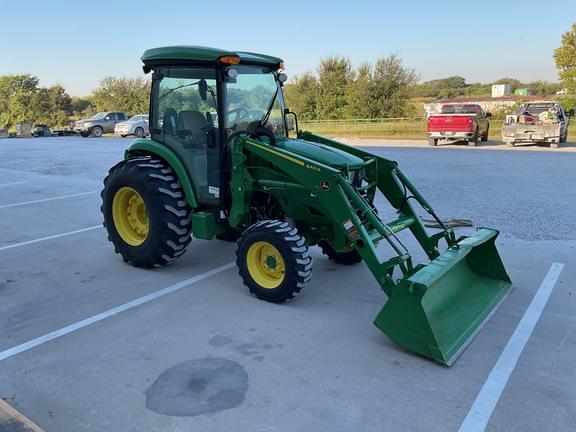 Image of John Deere 4066R equipment image 3