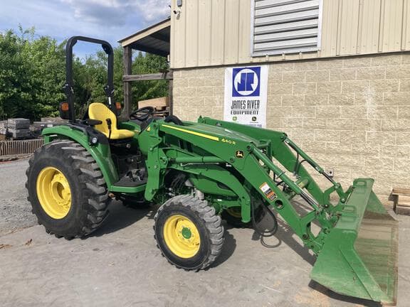 Image of John Deere 4066R equipment image 2
