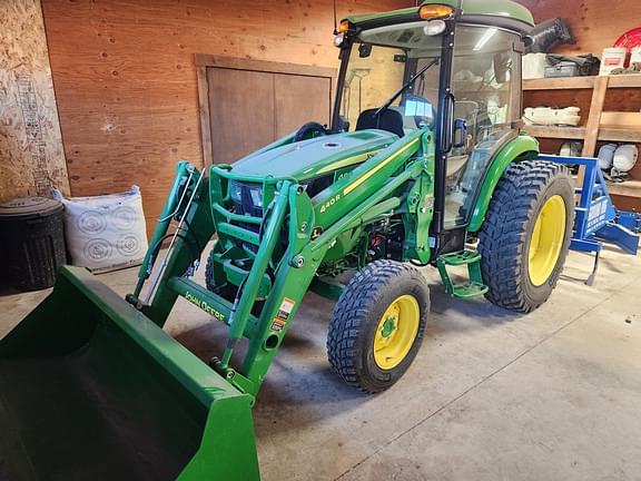 Image of John Deere 4066R equipment image 1