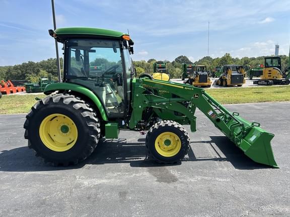 Image of John Deere 4066R equipment image 4