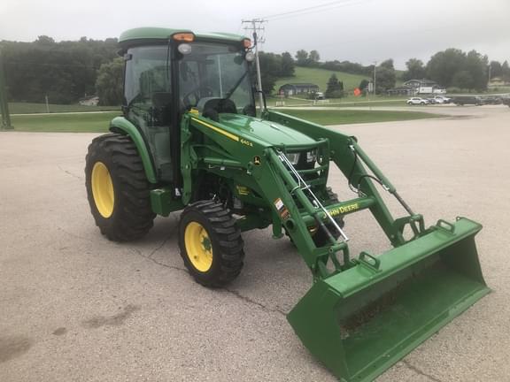 Image of John Deere 4066R equipment image 2