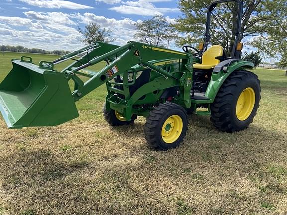 Image of John Deere 4066R equipment image 3