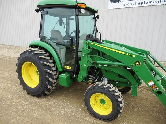 Image of John Deere 4066R equipment image 3