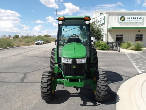 Image of John Deere 4066R equipment image 4