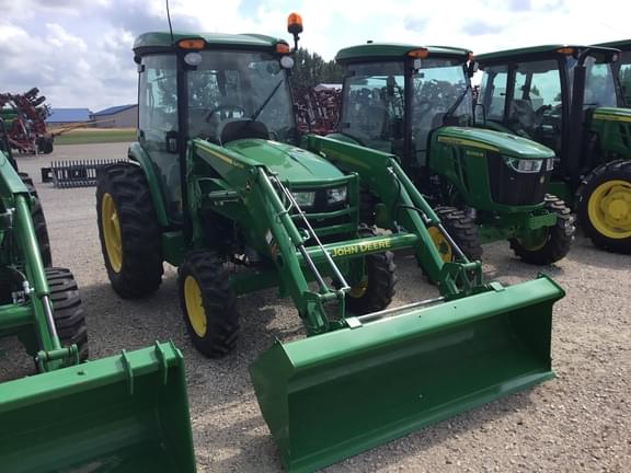 Image of John Deere 4066R equipment image 1