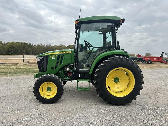 Image of John Deere 4066R equipment image 1