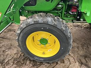 Main image John Deere 4066R 7