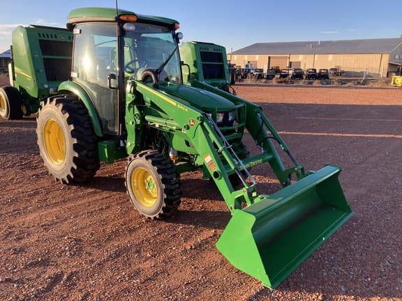 Image of John Deere 4066R equipment image 3